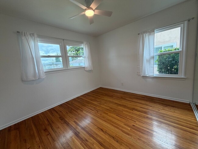 Building Photo - 3-Bedroom Home for Rent in El Camino Village | 2-Car Garage & Private Backyard