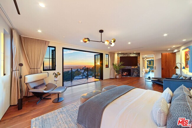 Building Photo - 2020 Cyprean Dr