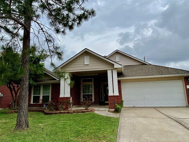 Building Photo - 10323 Stanbrook Dr