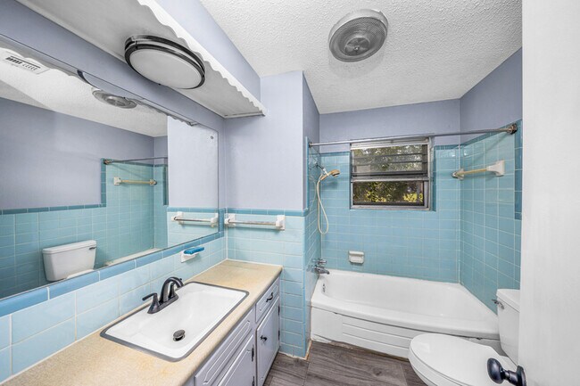 Building Photo - 341 NW 62nd St