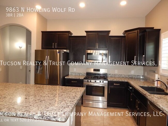 Building Photo - 9863 N Howling Wolf Rd