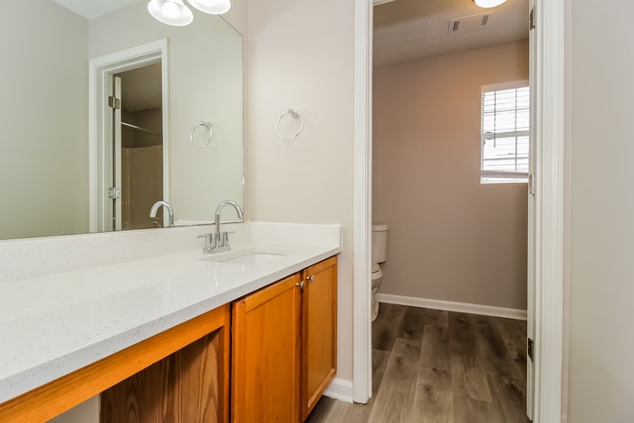 Building Photo - 191 Marsh Glen Dr