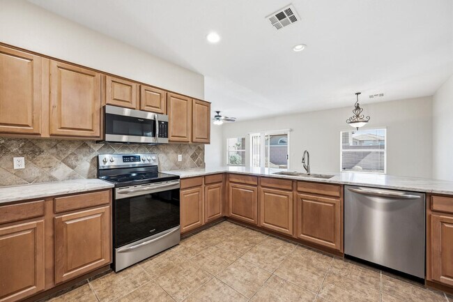 Building Photo - 15749 W Ventura St