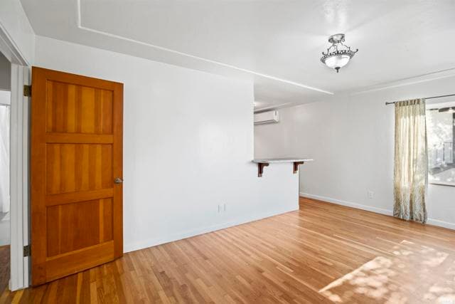 Building Photo - 1531 Glenwood Dr