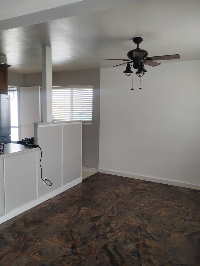 Building Photo - 5080 S 4420 W