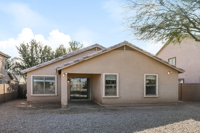 Building Photo - 2726 E Desert Rose Trail