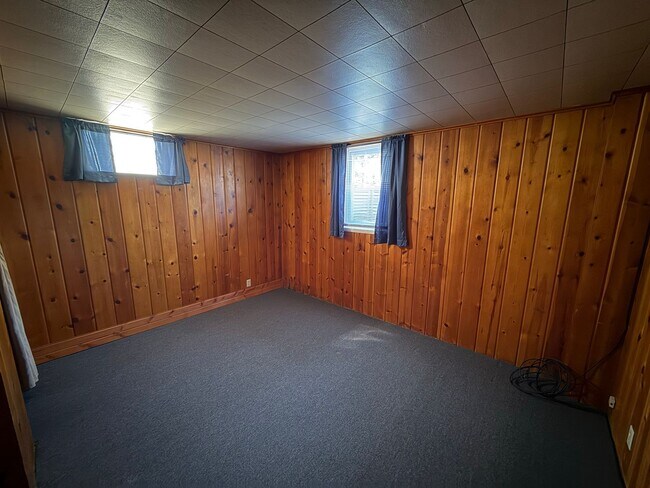 Building Photo - 171 W Patterson Ave