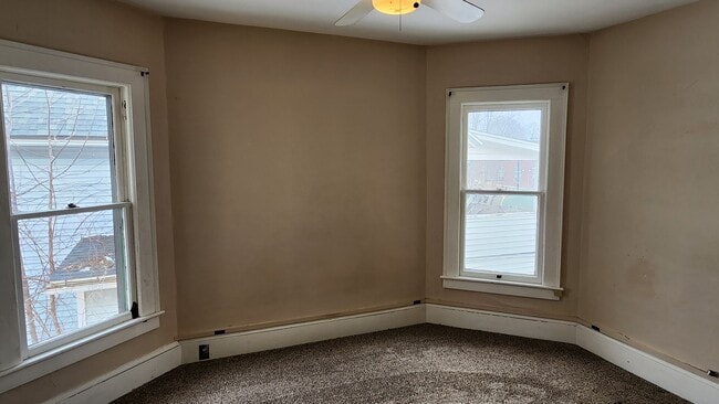 Building Photo - Remodeled Two Bedroom Apartment in the Heart of Olean NY!
