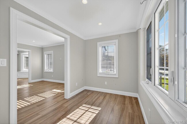 Building Photo - 47 S 6th St