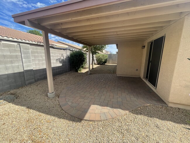 Building Photo - 2180 E Cochise Ave