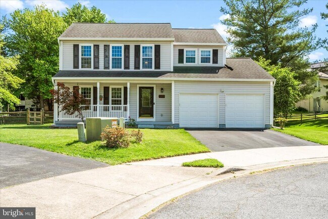 Building Photo - 5021 Mallard Ln