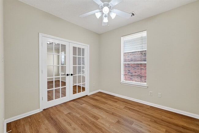 Building Photo - 16719 Bishop Knoll Ln