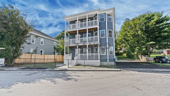 Building Photo - 76 Bouvier Ave
