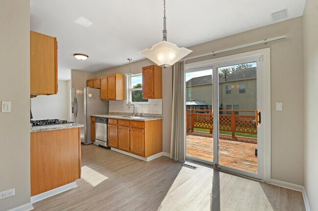 Building Photo - 407 Ballard Dr