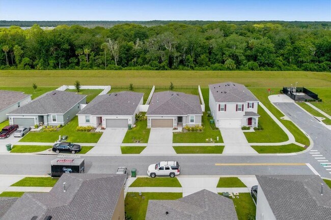 Building Photo - 3420 Curlew Ave