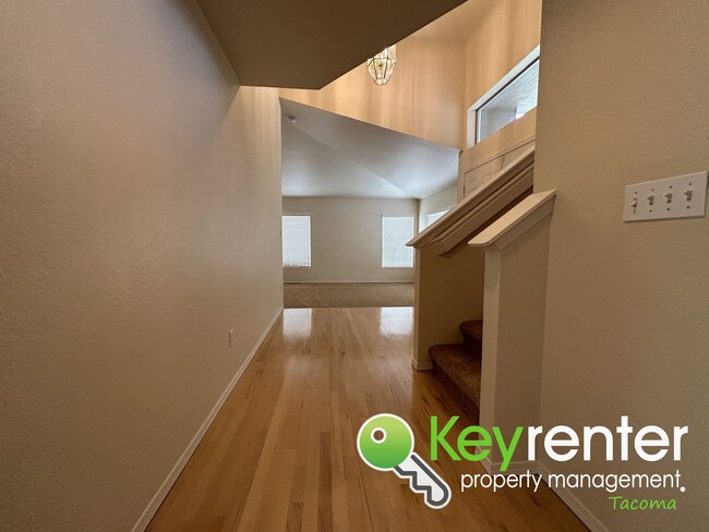 Building Photo - Magnificent North West Tacoma Home