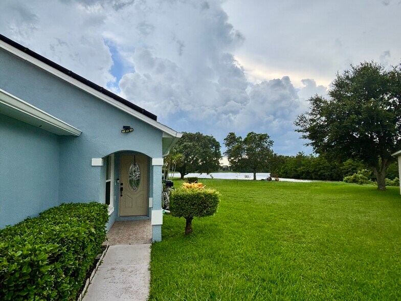 Building Photo - 4813 Fort Lee Ct