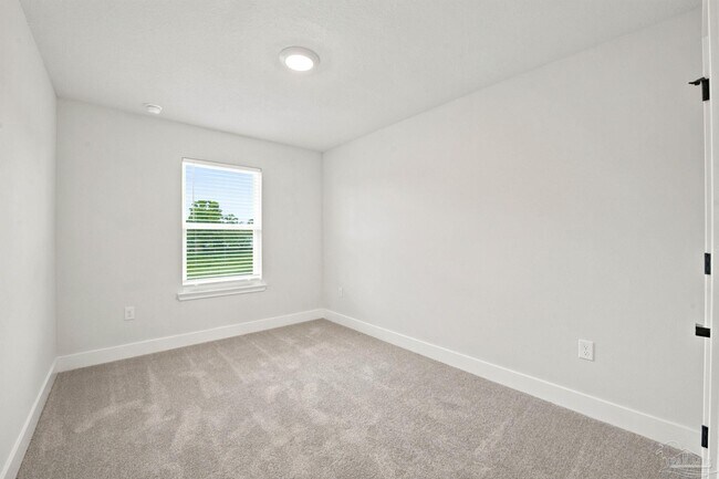 Building Photo - 5530 Lexlee Blvd
