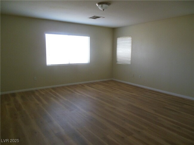 Building Photo - 223 Hickory Heights Ave