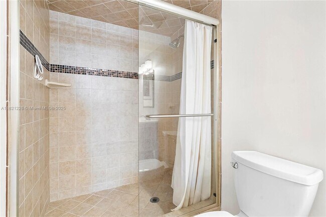 Building Photo - 1401 S Ocean Dr