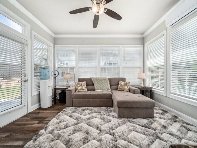 Building Photo - Longleaf Estates