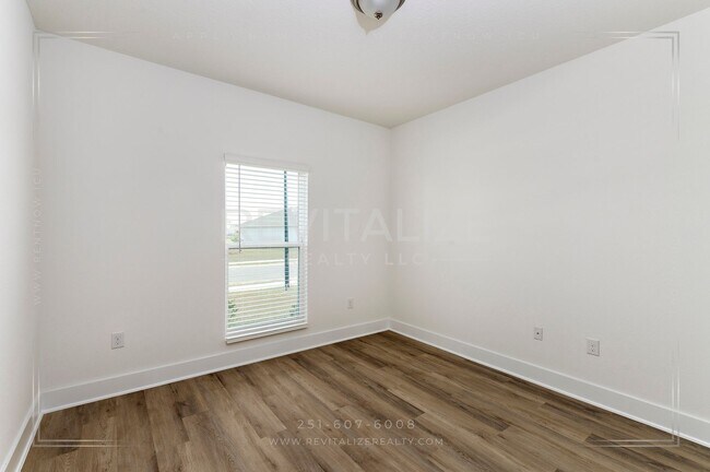 Building Photo - Brand New 4 Bed 2 Bath Home in Foley