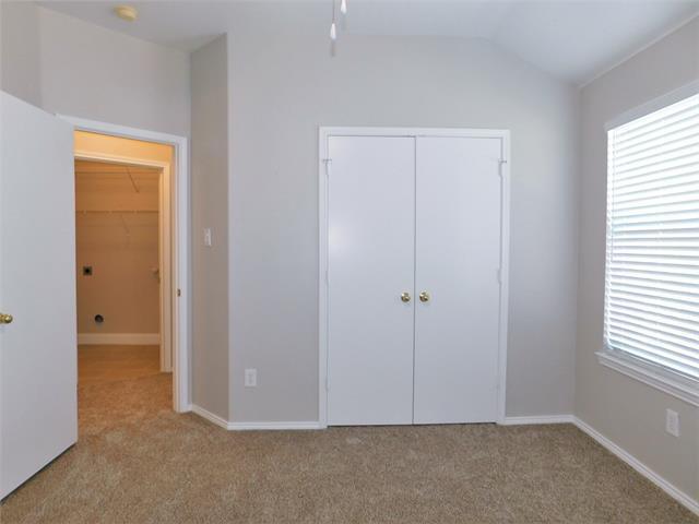 Building Photo - 1107 Mockingbird Dr
