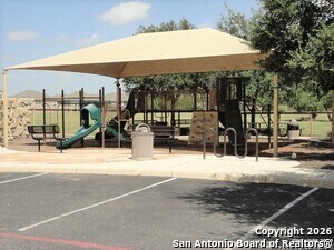 Building Photo - 7136 Quarter Moon