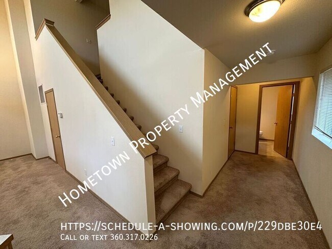 Building Photo - 407 Yauger Way NW