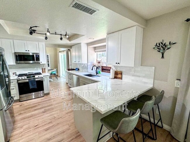 Building Photo - 25211 Corte Sombrero