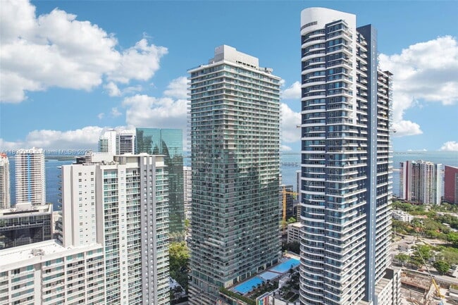 Building Photo - 1300 S Miami Ave