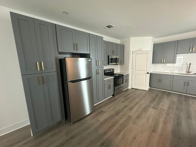 Building Photo - 3251 Sauce Pan Wy