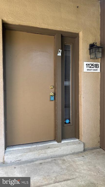 Building Photo - 11251 Skilift Ct
