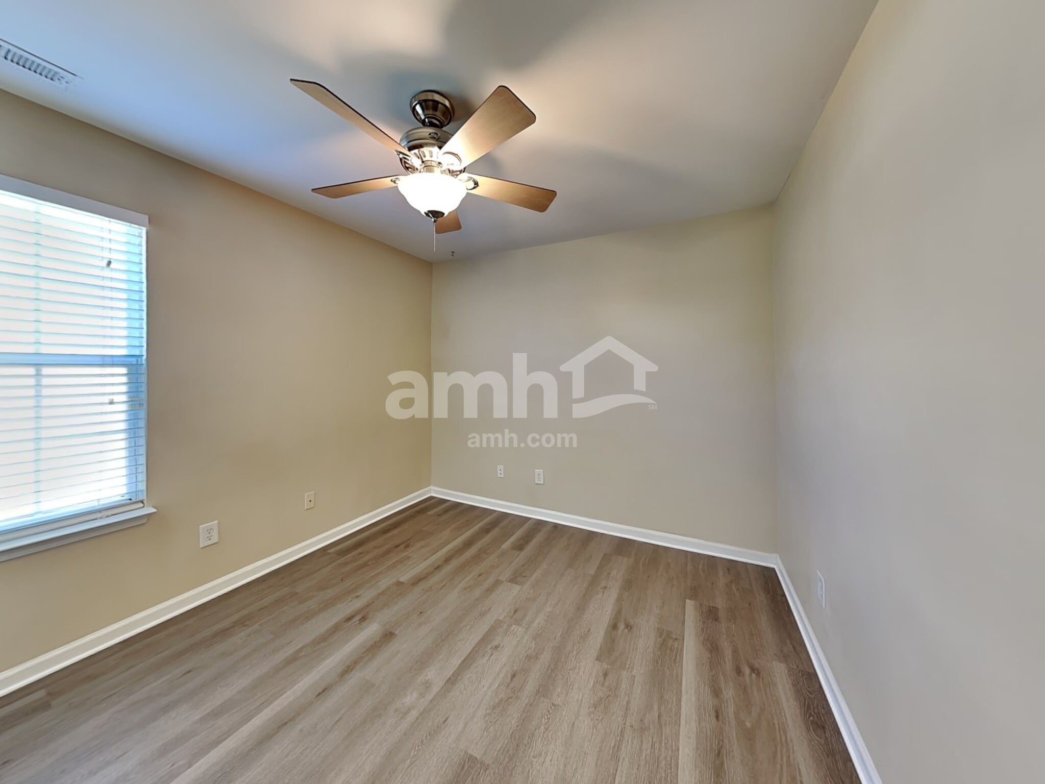 Building Photo - 229 N Weststone Blvd