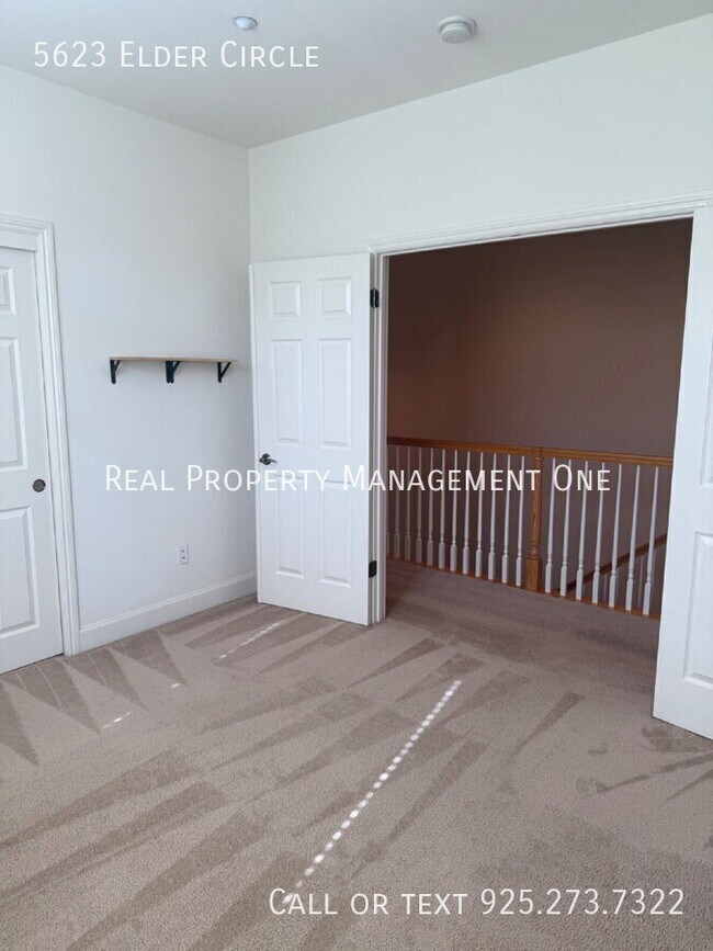 Building Photo - 5623 Elder Cir