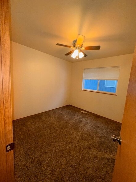 Building Photo - 8111 E 36th Ave