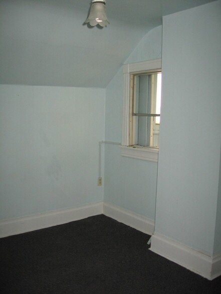 Building Photo - 354 S 800 E