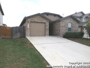 Building Photo - 6506 Tempo Switch