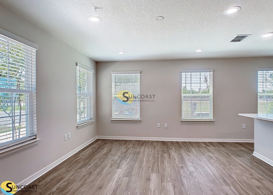 Building Photo - 3821 SW 43rd Ct