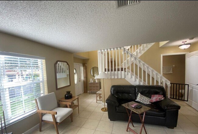 Building Photo - 21514 SW 90th Ave