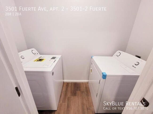 Building Photo - 3501 Fuerte Ave
