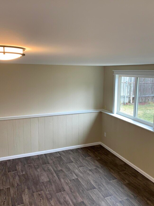 Building Photo - 41427 Larimore Ln