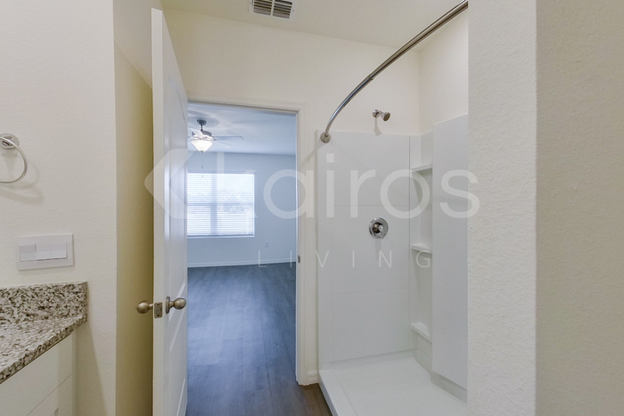 Building Photo - 32125 Katelin Cir