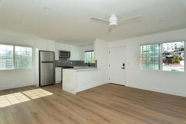 Building Photo - 3531 Florida St