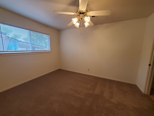 Building Photo - Price Reduced! 3 Bedroom 2 Bath House with Large Yard Available Now!