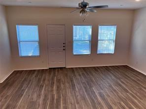 Building Photo - 807 S 6th St