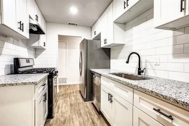 Building Photo - 203 S Forest Crest Dr