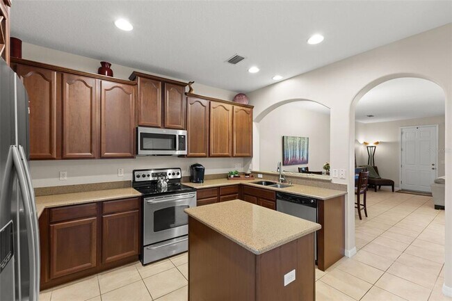 Building Photo - 14114 Oakham St