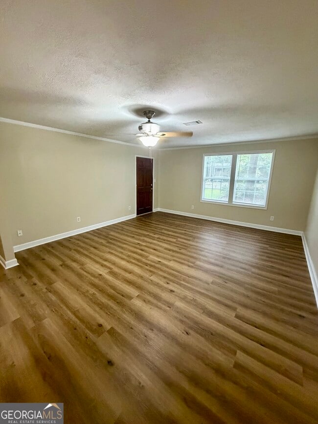 Building Photo - 513 Cherokee Ct