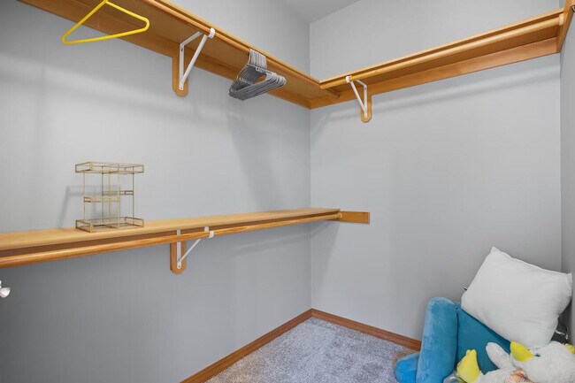 Building Photo - 355 Cindy Rd